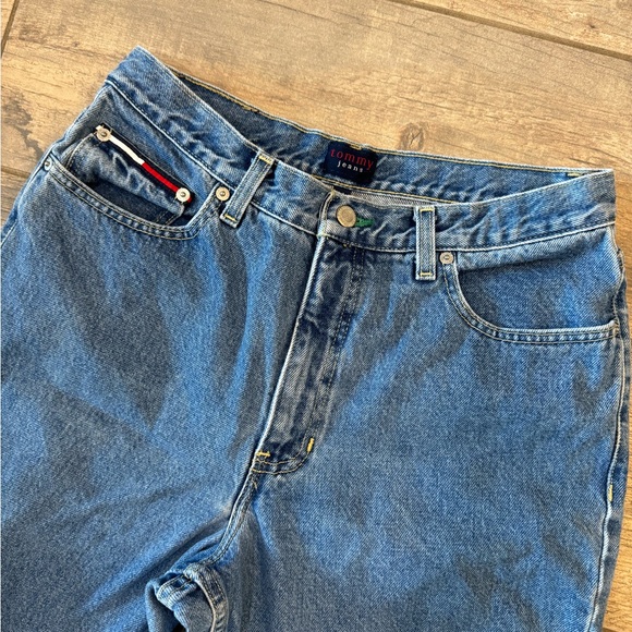 Vintage 90s classic fit Tommy Hilfiger jeans - Picture 2 of 14